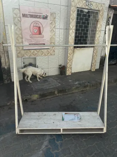 NEGOCIÁVEL ARARA ROUPEIRO