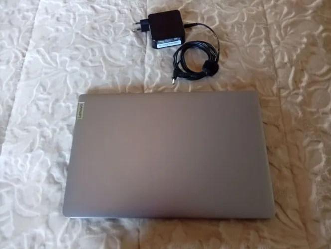 Notebook Lenovo Ideapad 3 Ryzen 7 5700U