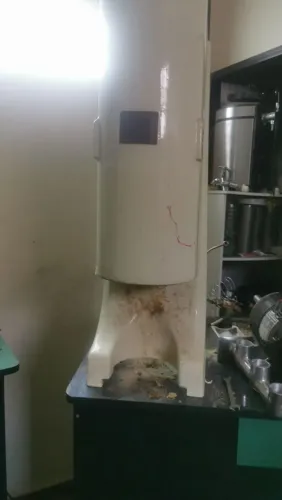 Manutenção máquina de sorvete americano e peças .