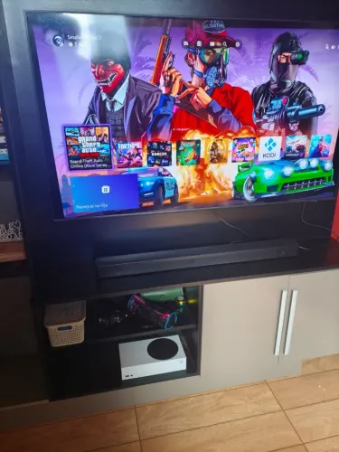 Xbox Series S 500GB - Muito Bem Cuidado (Pronto para Jogar)