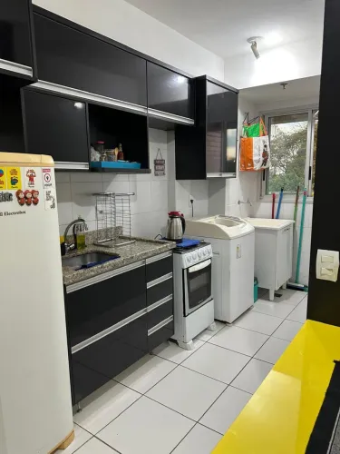 * Divido apartamento mobiliado em Águas Claras - R$ 1.000