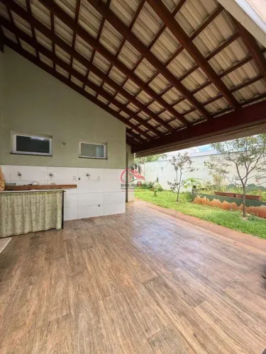 Casa condomínio Damha 1, 3 Suítes (1 com Closet)