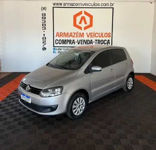 Volkswagen Fox 1.0 MI Total Flex 8V 5P 2014