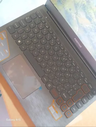 Notebook Positivo novo