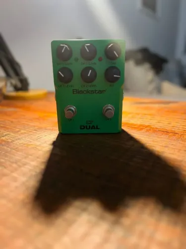 Pedal de Overdrive/Distorção Blackstar LT Dual