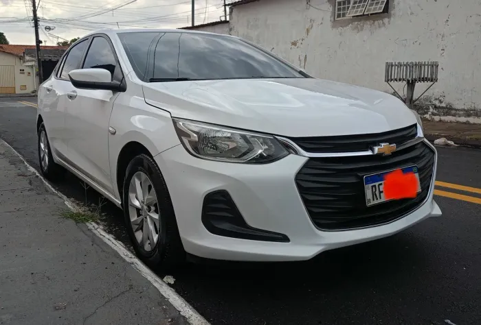 Chevrolet Onix Plus LT 1.0 12V Flex Mec. 4P 2021