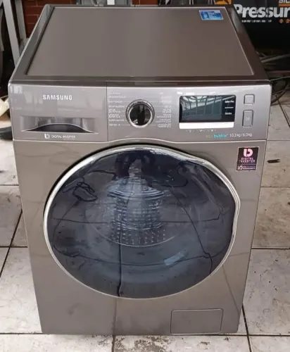Lava e seca
