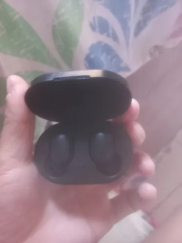 Vende se fone de ouvido bom sem nem um defeito