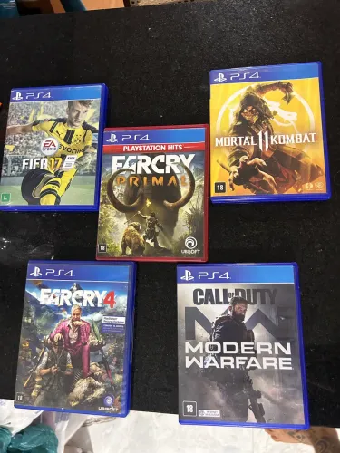 Jogos ps4 LEIA A DESCRIÇÃO 
