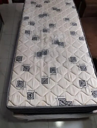 Cama de solteiro entrego 