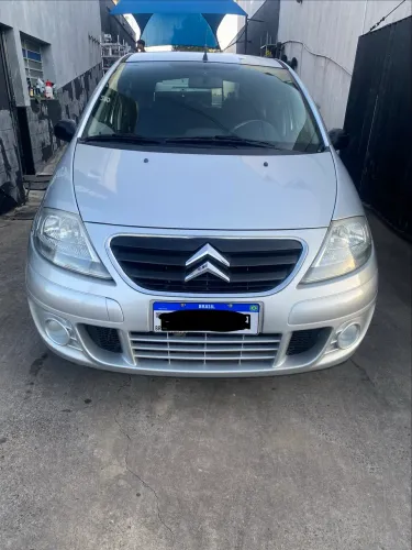 Citroen C3 GLX 1.4/ GLX Sonora 1.4 Flex 8V 5P 2011