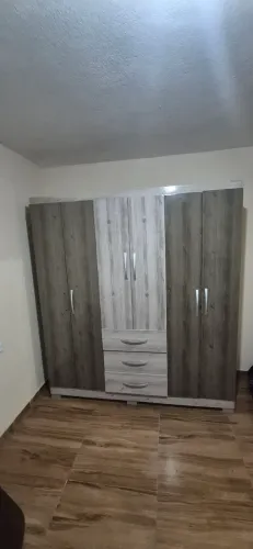 Vendo guarda roupa 