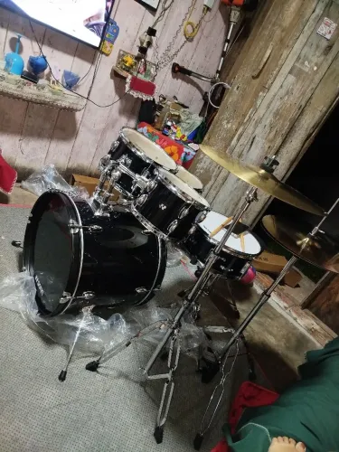 Vende-se bateria acústica sonn
