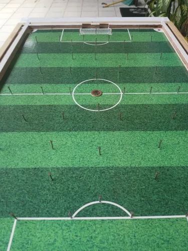 Jogo de pregos futebol