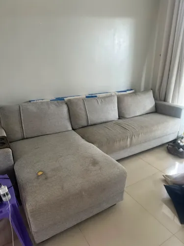 Vende-se sofá em L. (Ele separa caso precise)