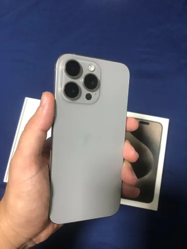 iPhone 15 Pro Max 256GB impecável