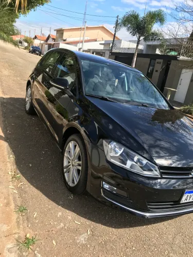 Volkswagen Golf Highline 1.4 TSI 140cv Aut. 2015