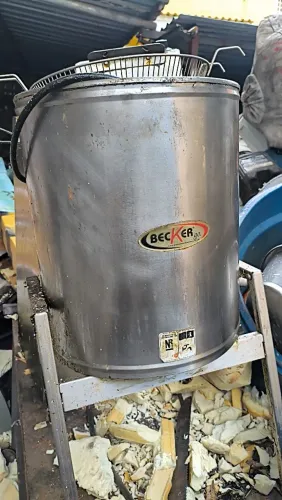 Fritadeira elétrica ? 220?