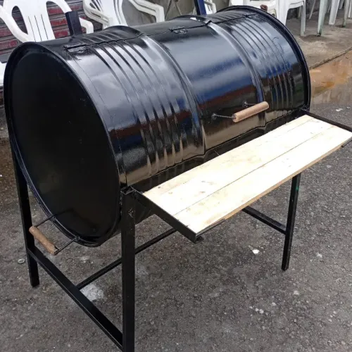 Churrasqueira Fechada 200LT