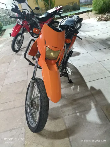 Vendo moto NXR BROS ES 150cc