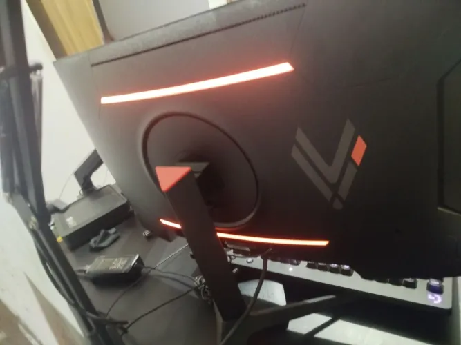 Monitor Level 240Hz - 27°