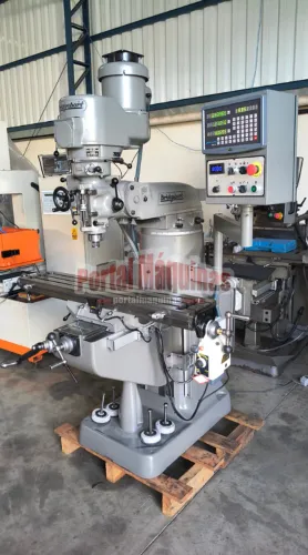 Fresadora Ferramenteira ISO30 BRIDGEPORT - Curso: 914x305x406mm Digital ( REFORMADA )