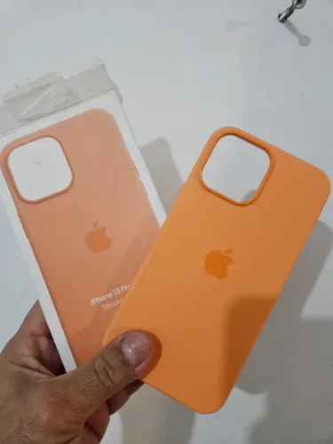 Capa para iPhone 13