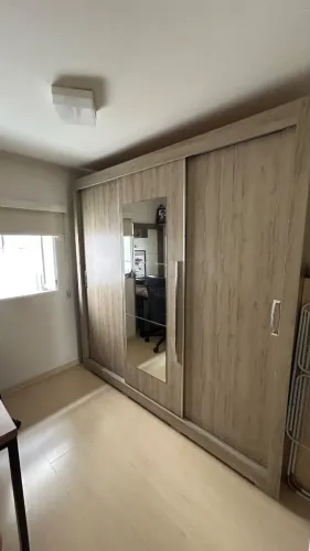 Armário para quarto porta de correr