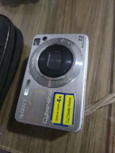 Câmera Sony retrô