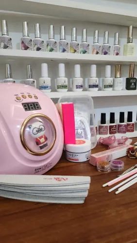 KIT NAILS/MANICURE/PEDICURE -CABINE+ PRODUTOS + ESPOSITOR +