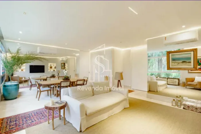 Condomínio Margarida Maria,Jardim Paulista - Apartamento de 160m² com 2 suites,3 banheiros