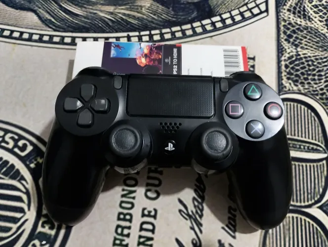 Controle ps4 original ótimo estado tudo ok