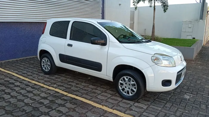 Fiat Uno Vivace Celeb. 1.0 EVO F.flex 8V 5P 2014