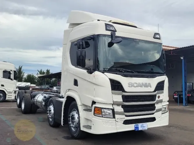 Scania P 320 Bitruck Ano 2019/19 Automático No Chassi
