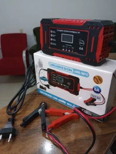 Carregador inteligente de bateria automotivo 12V
