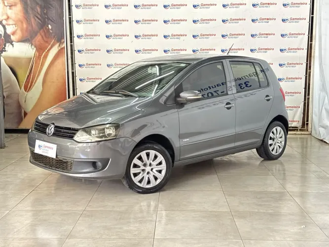 Volkswagen Fox Trendline 1.0 Flex 8V 5P 2012