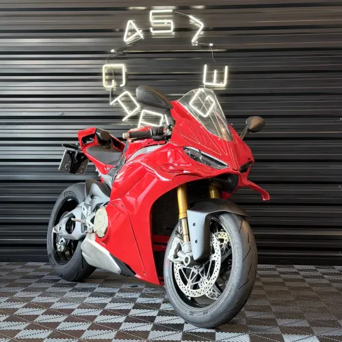 PANIGALE V4 S VERMELHA 2025/2026