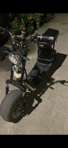 Scooter Eletrica X11 2000w 20ah !bateria ruim!