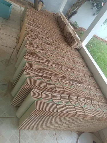 Telha esmaltada marfim 670 unidades 