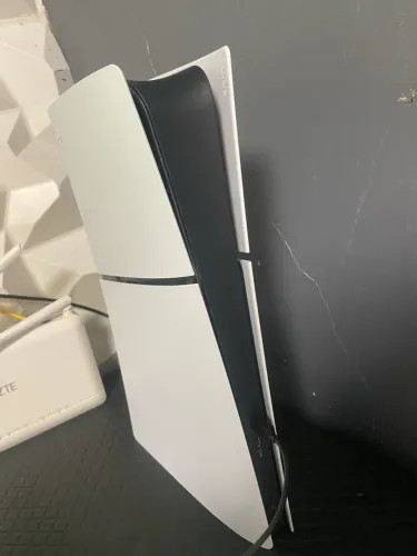 PS5 com apenas 3 meses de uso, com garantia 