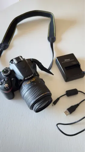 Câmera Digital Slr Nikon D3200 24,2 Mp Com 18-55 Mm Vr