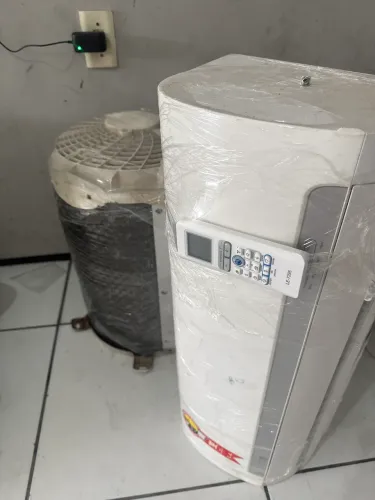 Ar condicionado Midea 9 mil btus