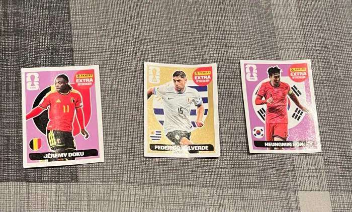 Figurinhas legends copa 2026. Valverde - ouro / doku - roxo / son - roxo
