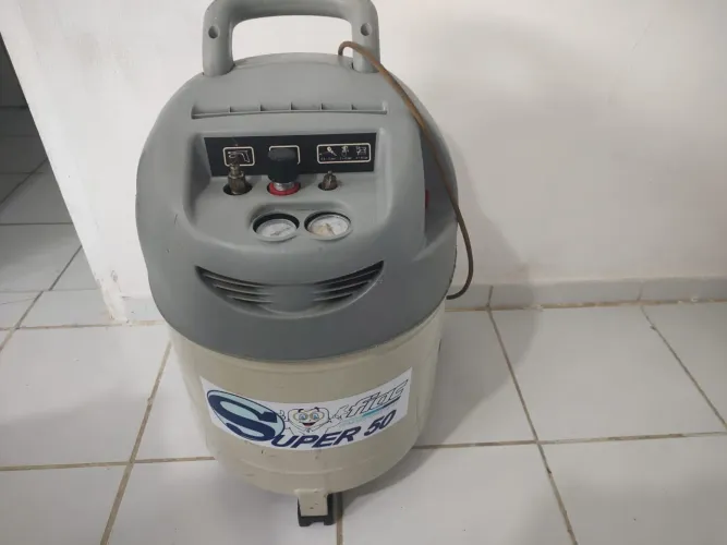 Compressor odontológico 