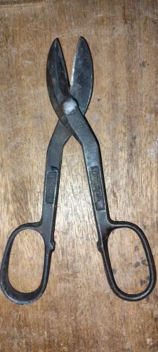 Antiga tesoura corta chapas made in  USA COLECIONISMO