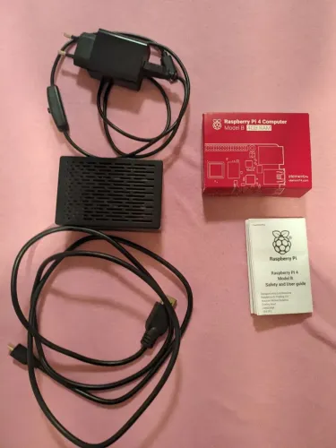 Raspberry Pi4 B 4GB.