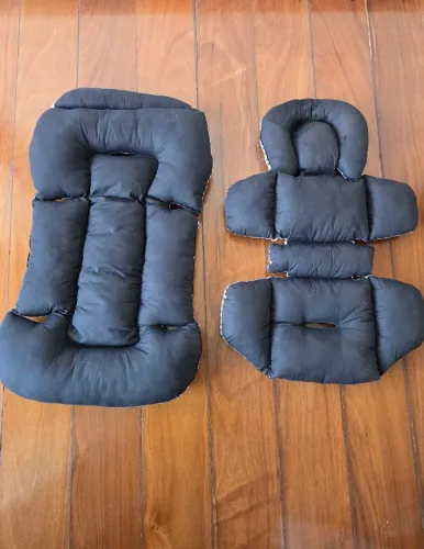 Kit de almofadas dupla face redutoras para bebê conforto e moisés/carrinho