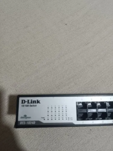 D-Link 10/100 switch marca Dlinkgreen