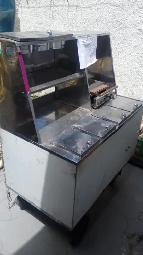 Carrinho de Hot Dog em Excelente Estado