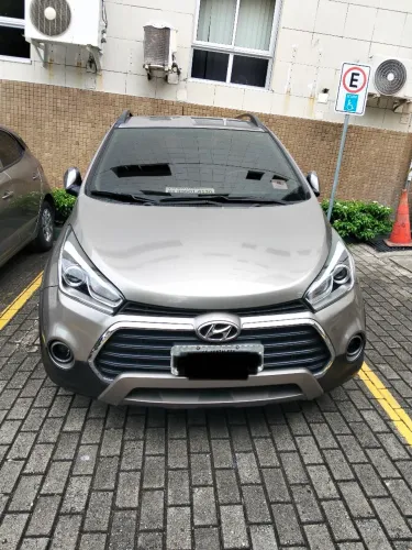 Hyundai HB20X Premium 1.6 Flex 16V Aut. 2017